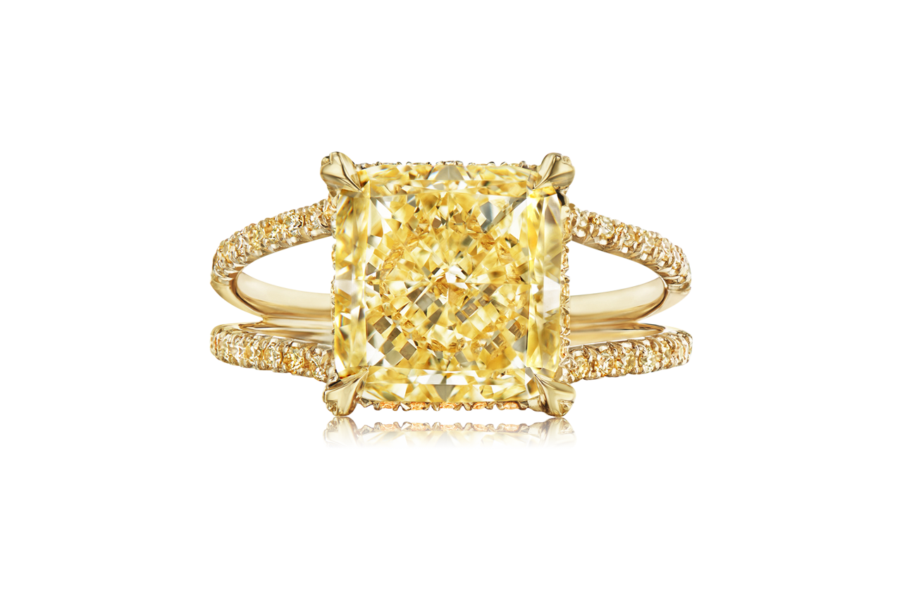 Pear Shape Fancy Yellow Diamond Ring - 1.30 ctw
